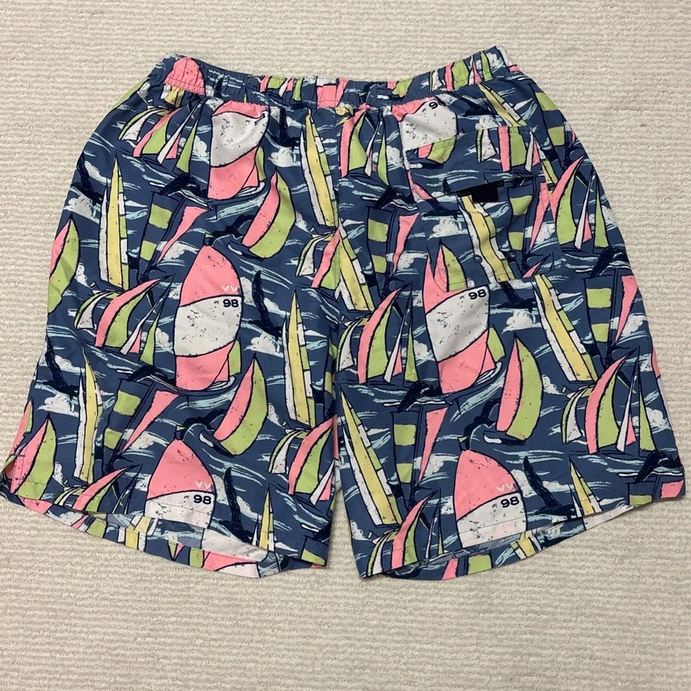 Vineyard Vines Mesh Lined Swim Shorts Trunks Mens Large All‎ Over Sailboat Print